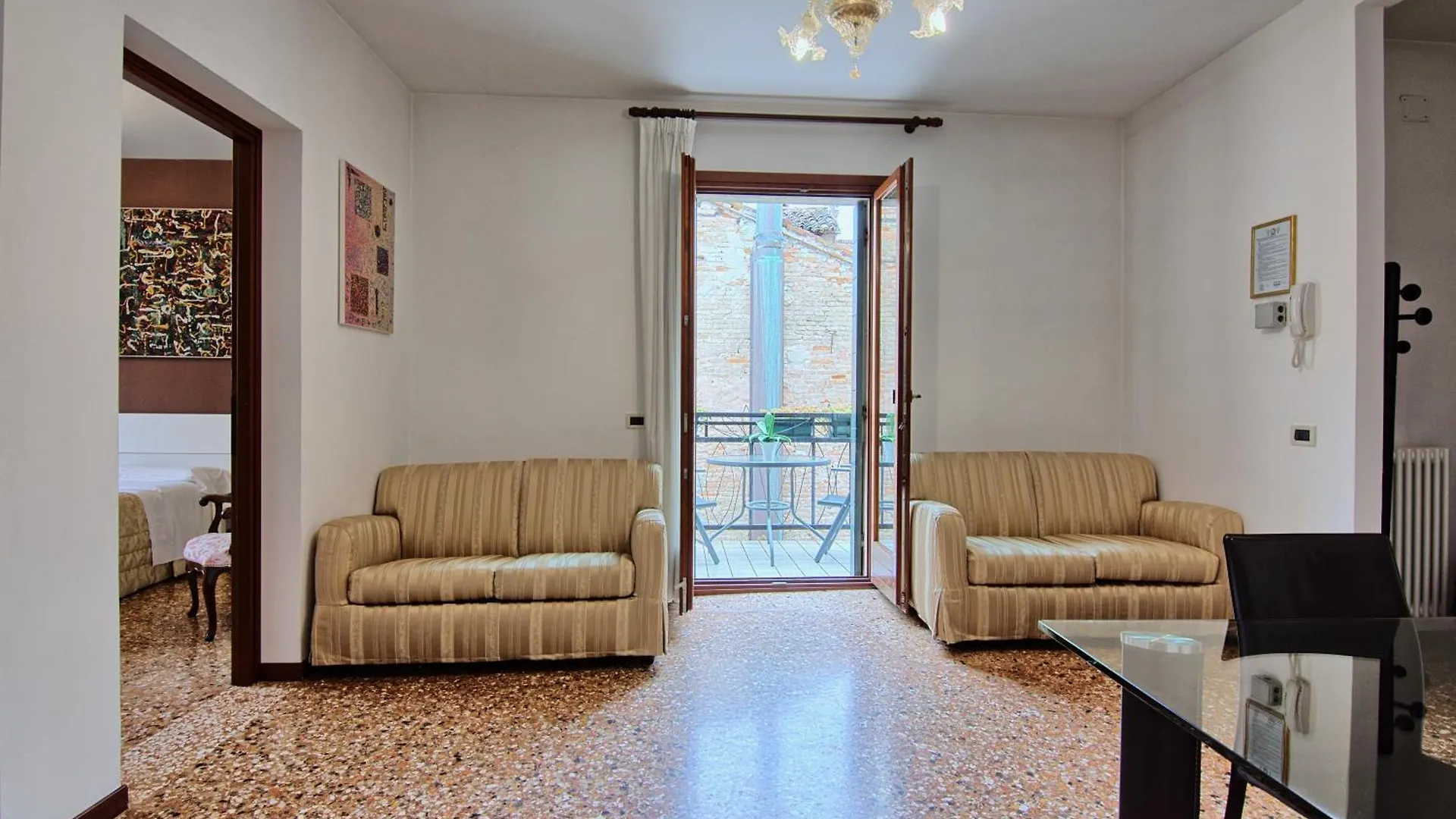 Da Bruno Homes Venice Apartment