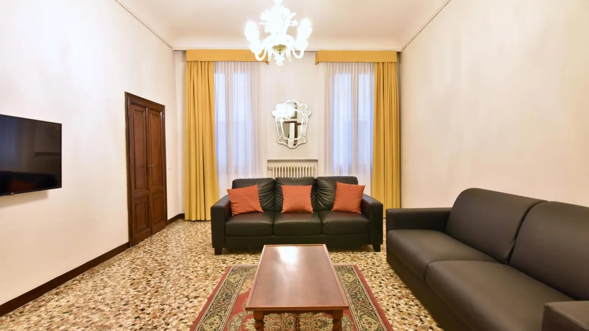 Da Bruno Homes Венеция