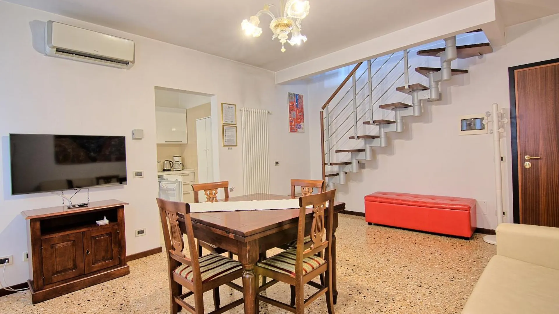 Da Bruno Homes Venice 0*,