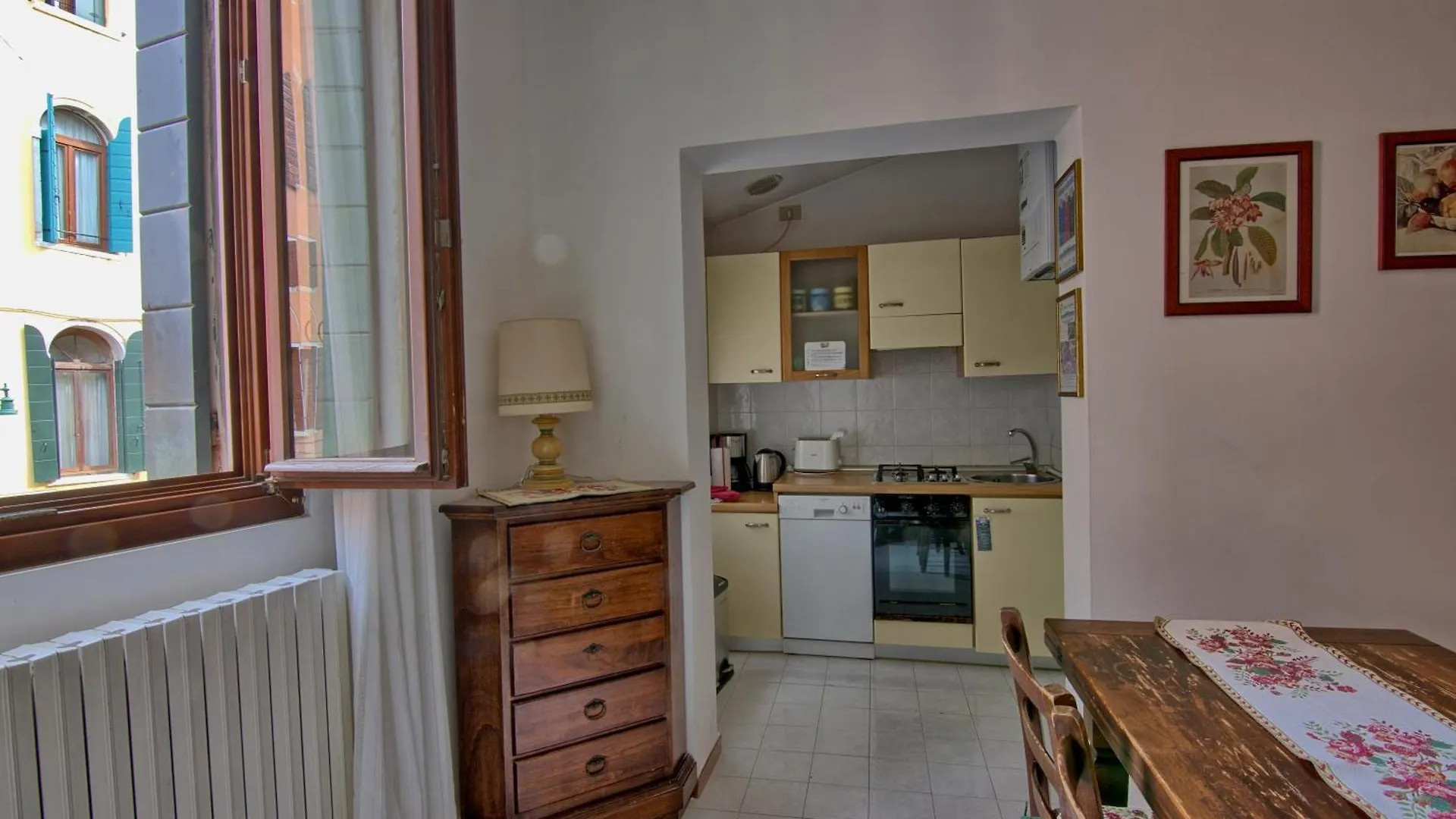 Da Bruno Homes Venice 0*,
