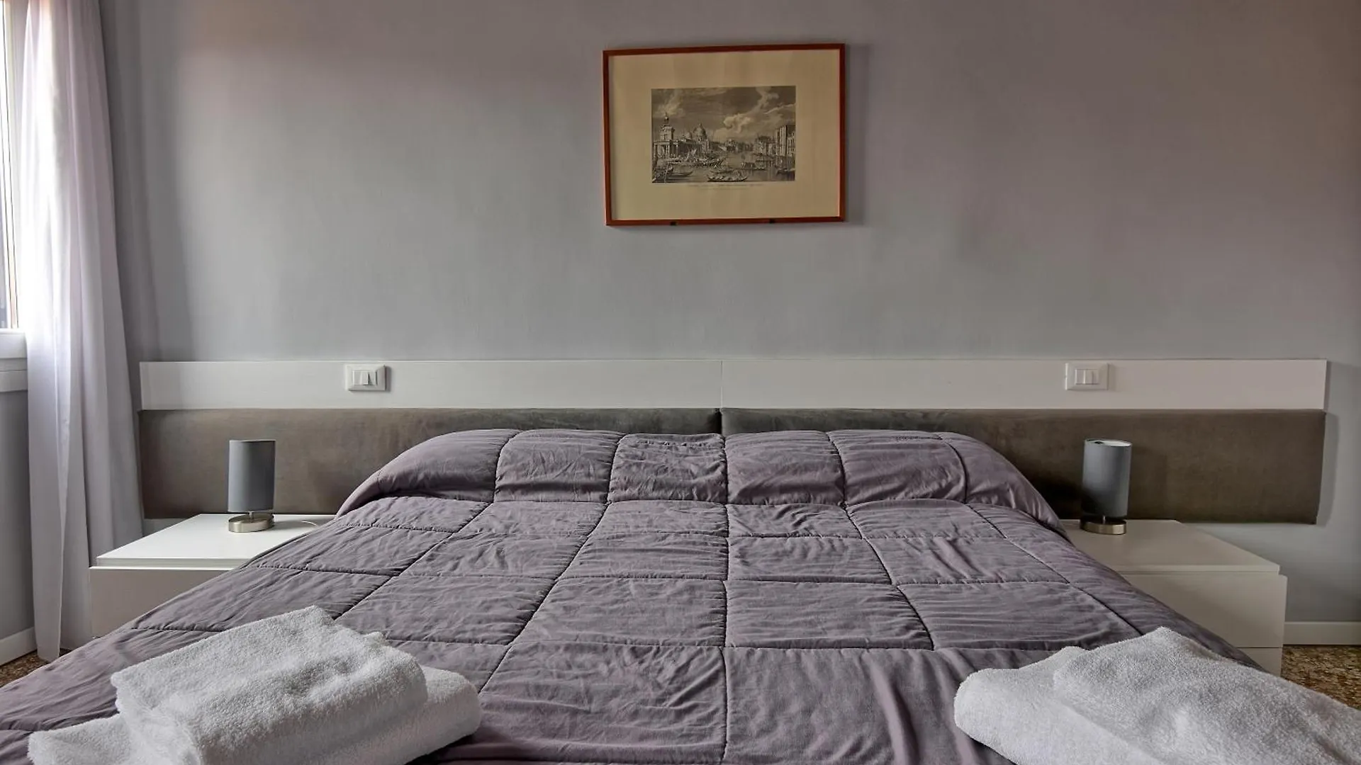 Da Bruno Homes Venice Apartment